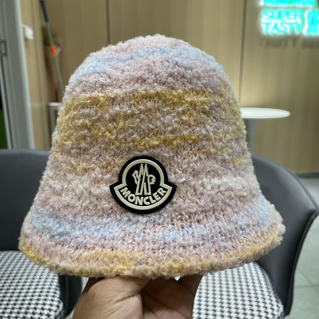 Moncler Caps